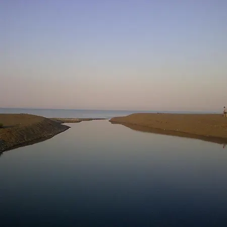 The Averoff וילה Kírinthos